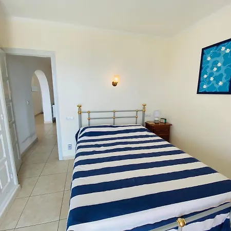 Appartamento Global Immo 4088 Bj 4 *